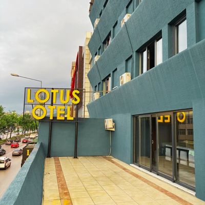 lotus apart otel